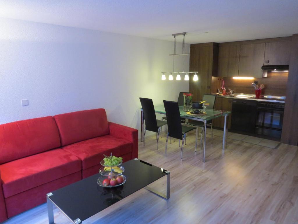 Hof Arosa Aparthotel Стая снимка